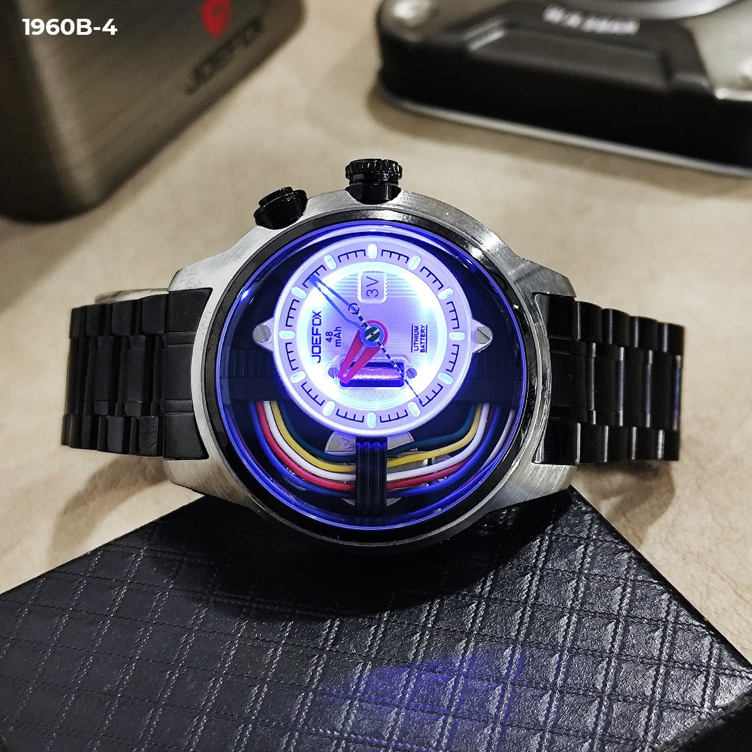 Gray helmet for bikers