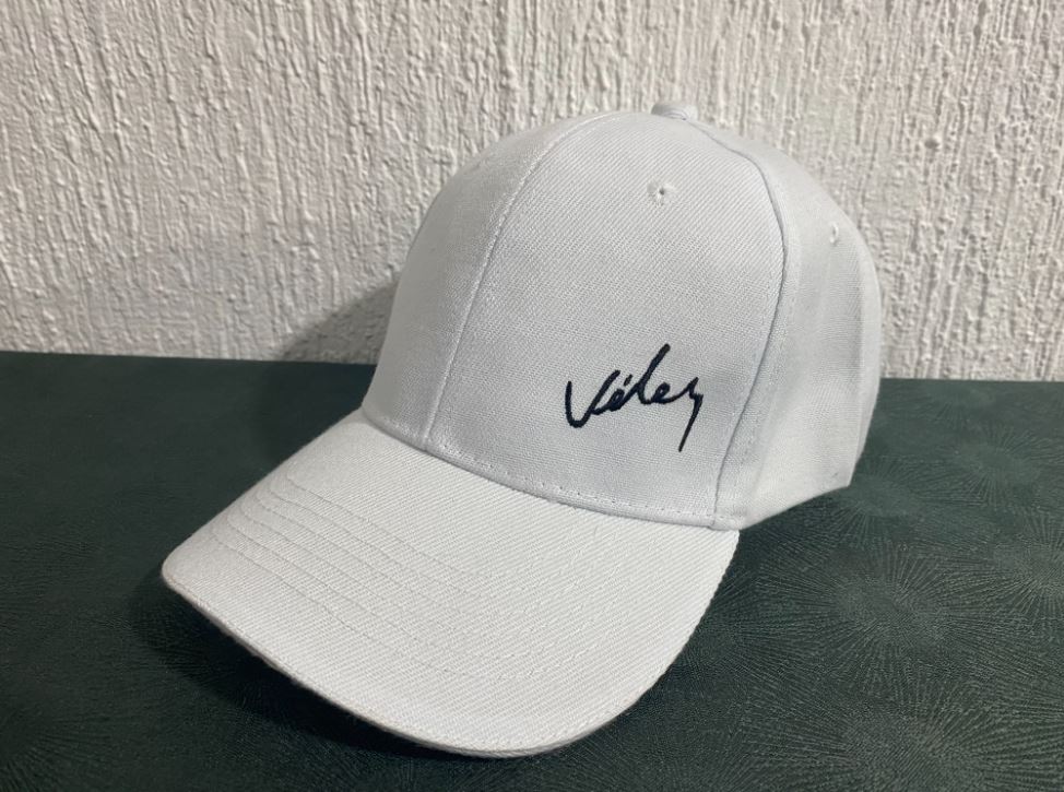 Promoción: 3x1 Gorras Bordado Velez Unisex