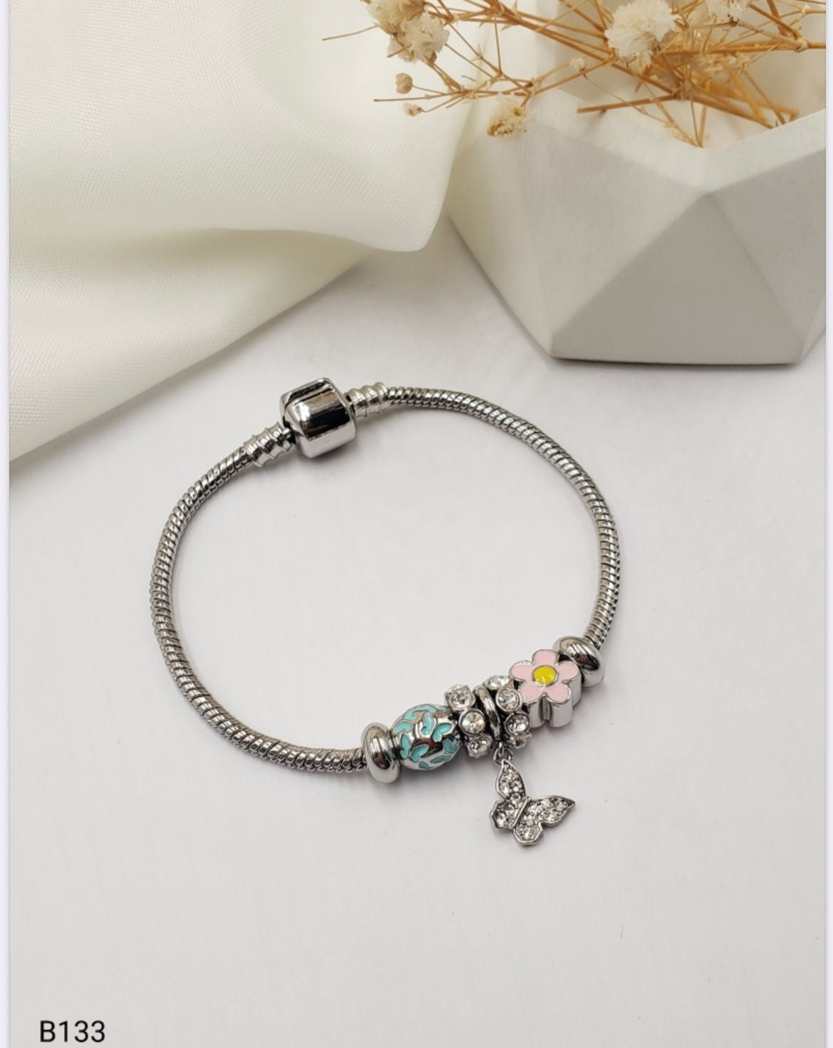 Gray helmet for bikers