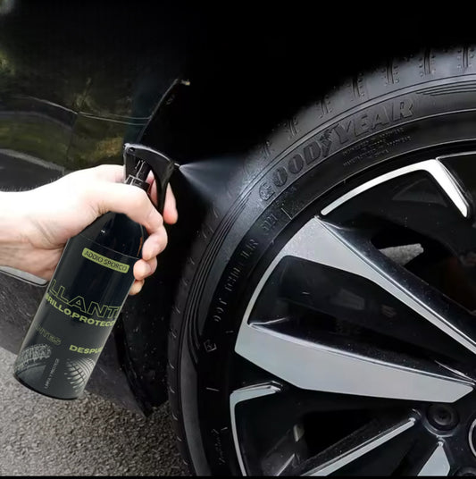 Gray helmet for bikers