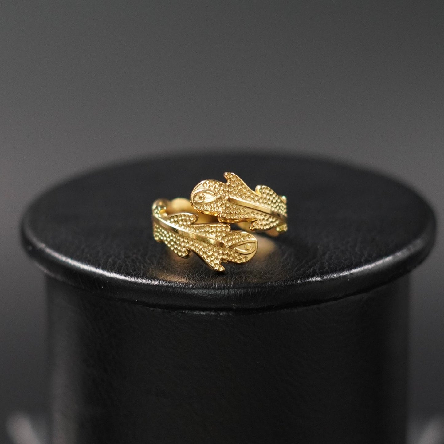 Anillo del Arcángel Uriel Hojas Graduables