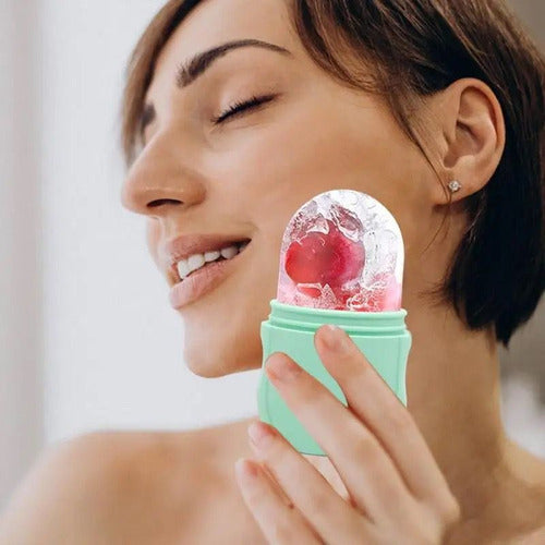 Gray helmet for bikers