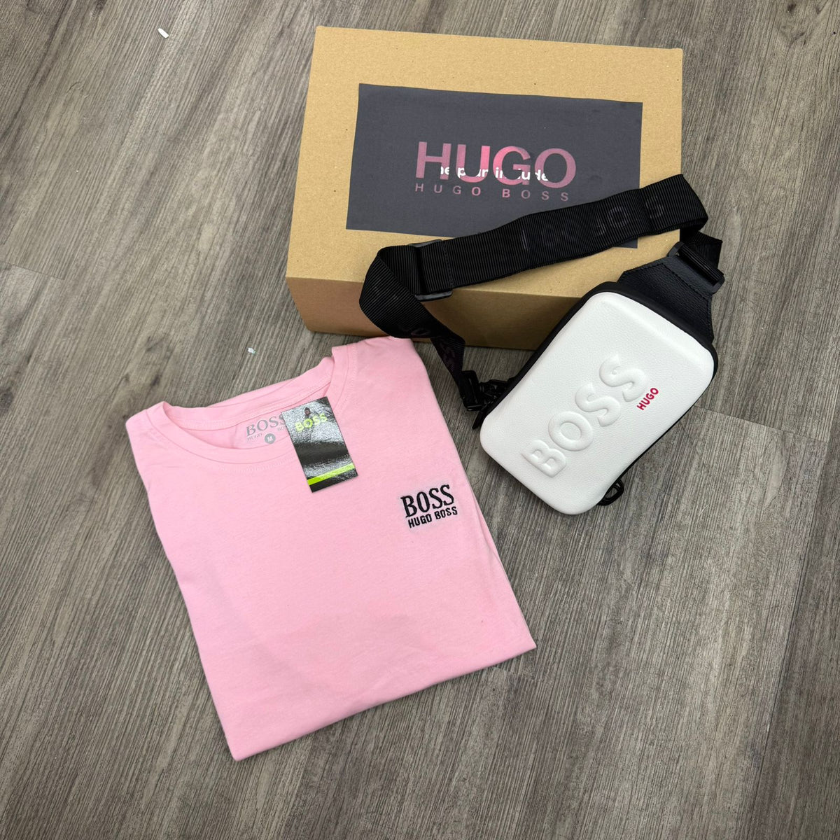 ¡Combo! Perchero + Camiseta Boss