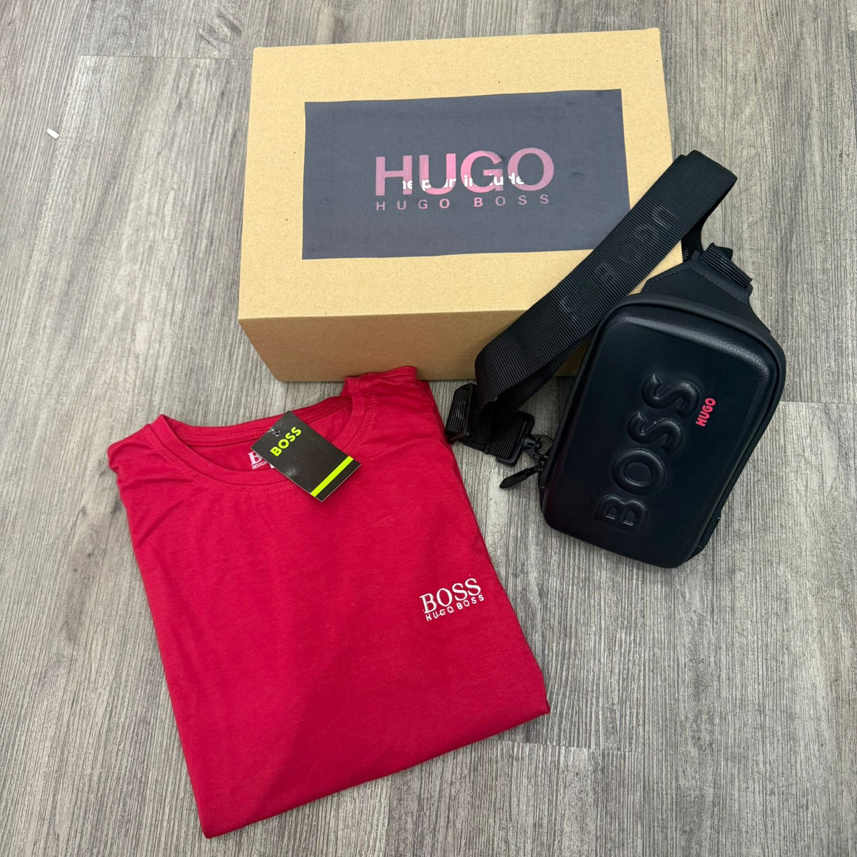 ¡Combo! Perchero + Camiseta Boss
