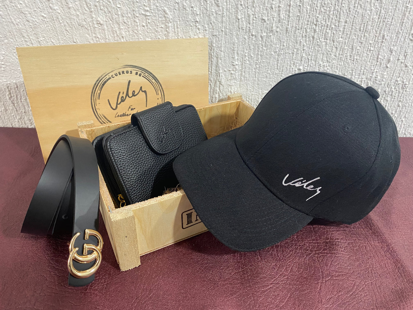 Combo Mujer Gorra Vélez + Correa Gucci + Billetera Tap