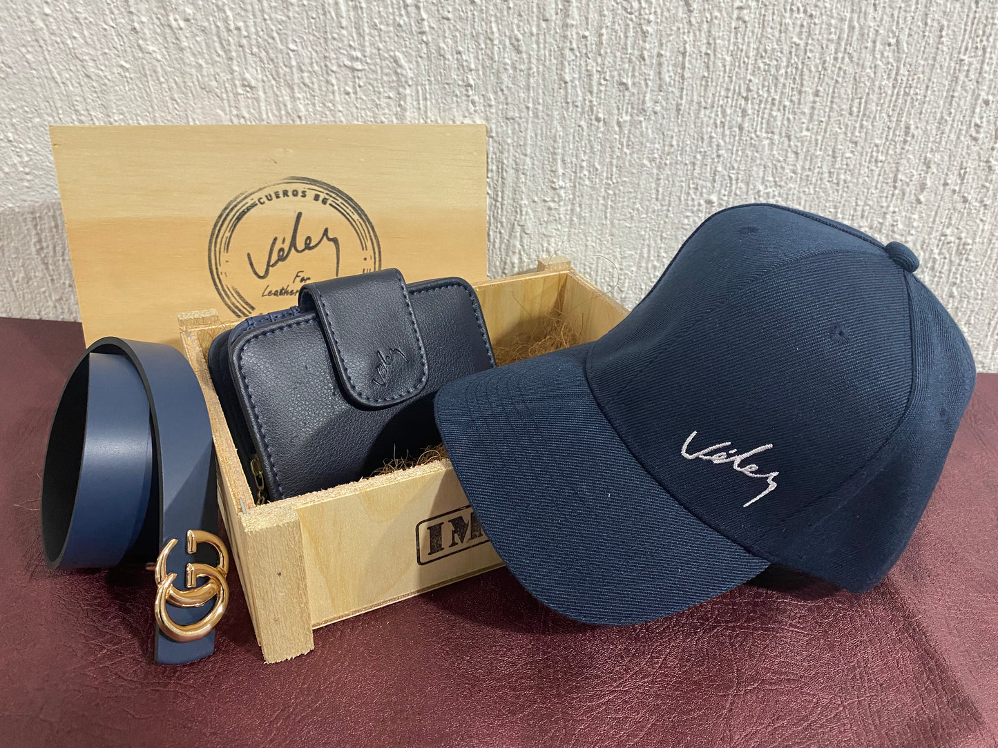 Combo Mujer Gorra Vélez + Correa Gucci + Billetera Tap